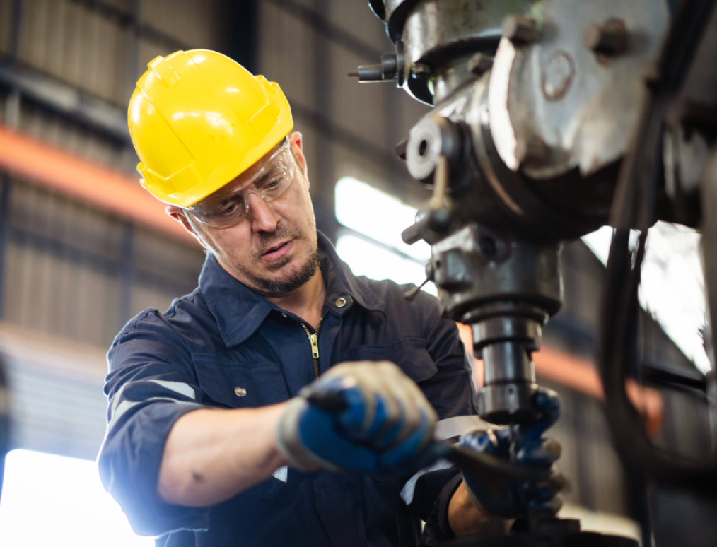 🚜 Ridurre i fermi macchina: manutenzione rapida e ricambi tempestivi