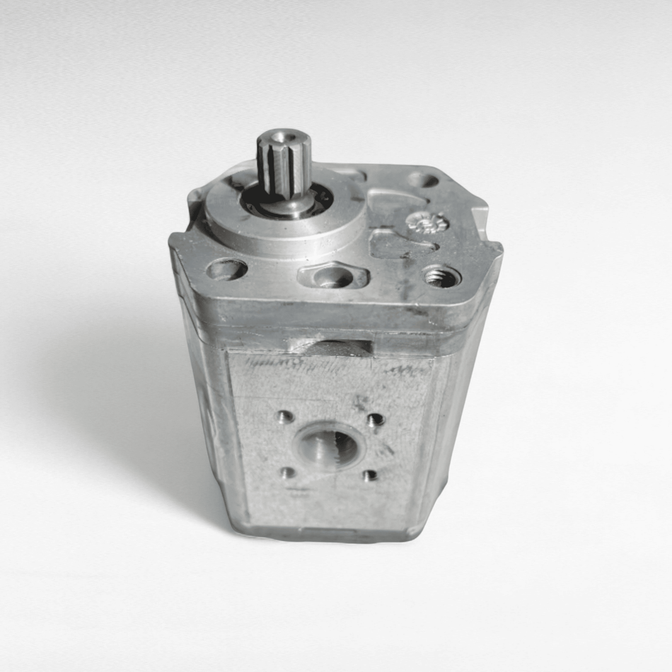 Pompa ad ingranaggi con rotazione destra, 22.5 CC