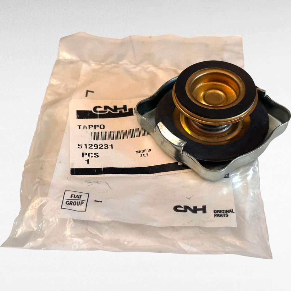 5129231 TAPPO PER TRATTORI NEW HOLLAND / FIAT