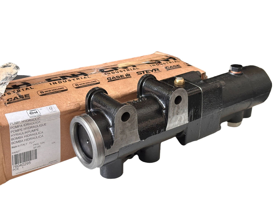 76040295 POMPA IDRAULICA PER PALE GOMMATE NEW HOLLAND