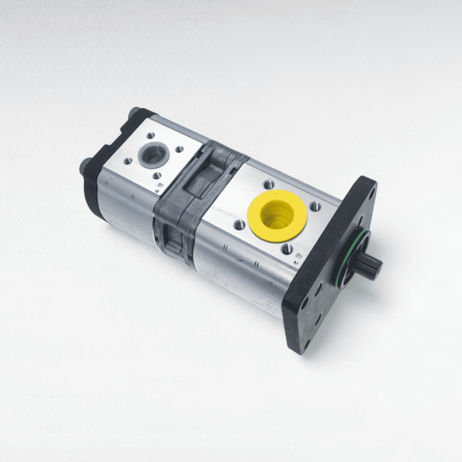 Pompa idraulica doppia a ingranaggi 11 e 19 cc per trattori agricoli New Holland T4
